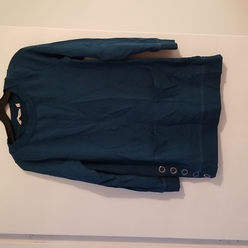 Soft surrounding long sweater size small